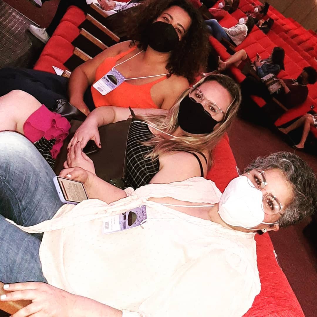 Companheiras Marianne, Ana Paula e Kathlenn do Movimento Renova SINESP no Congresso da categoria.