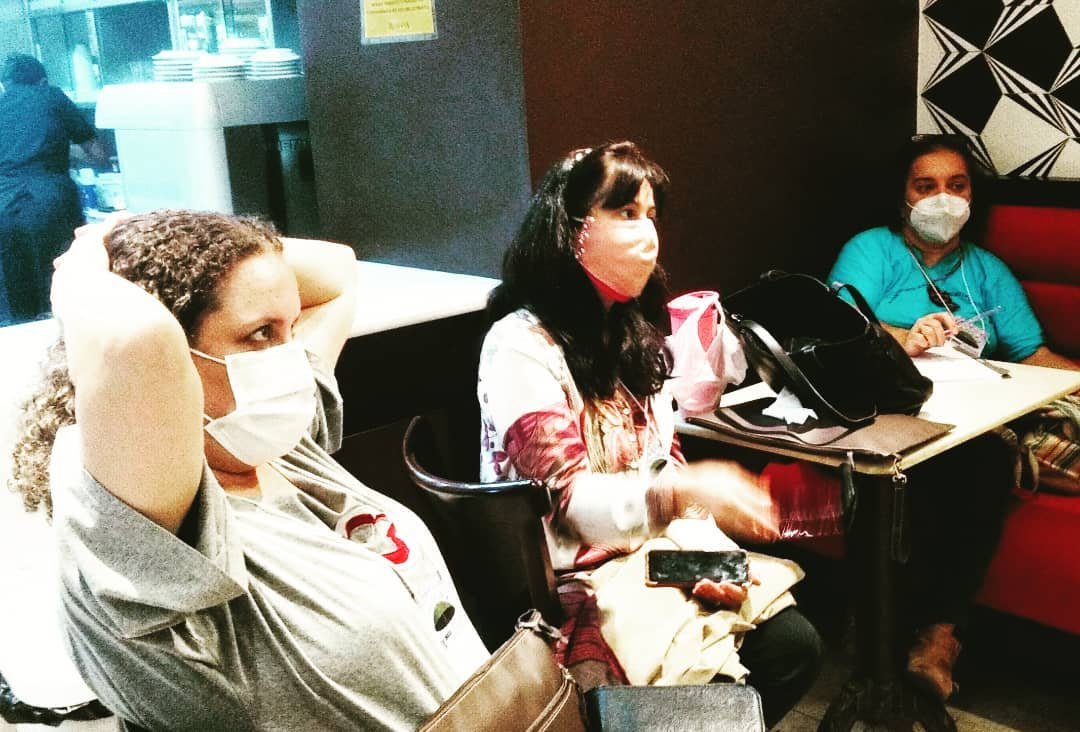 Movimento Renova SINESP avalia participação no Congresso do Sindicato. Ana Maria Guabiraba, diretora de escola, Maurien Rose, Supervisora Escolar e Ivanete Durões, Coordenadora Pedagógica.