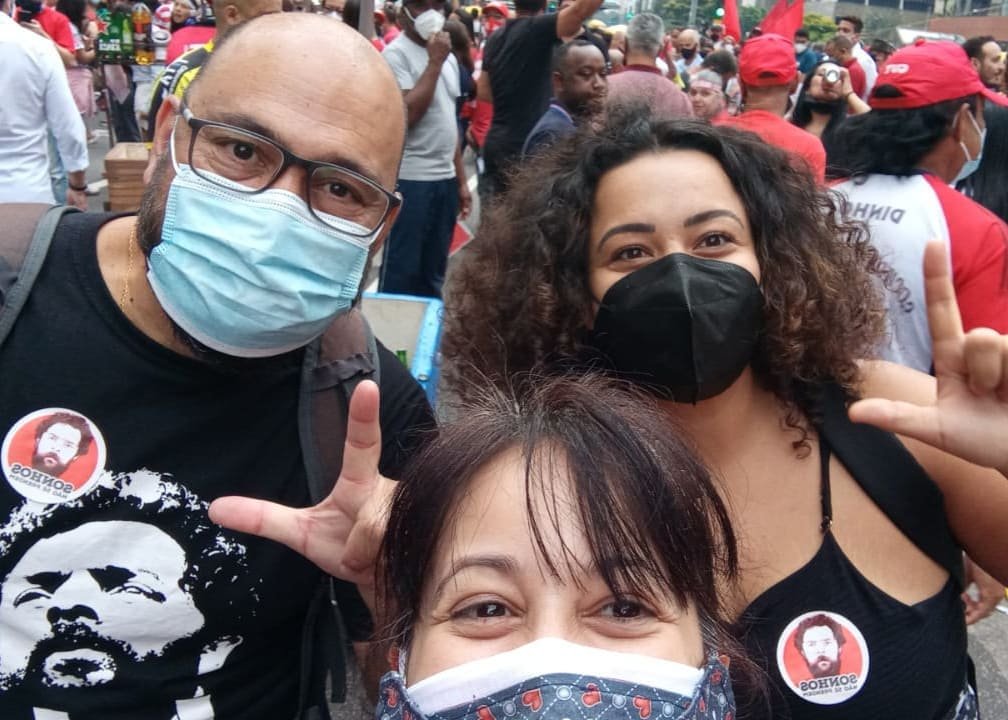 Companheiros do Movimento Renova Sinesp no Ato Fora Bolsonaro. Maurien, Alexandre e Kathleen.